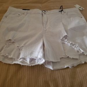 LaLa Anthony Midrise Shorts